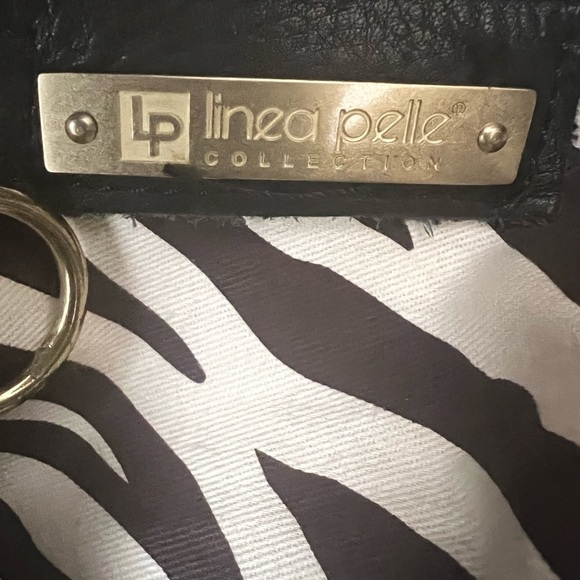 Linea Pelle Black Leather Shoulder Bag - Picture 6 of 12